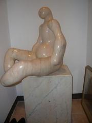 Продается статуя из мрамора Беременная женщина